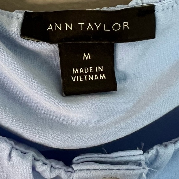 Ann Taylor Blouse - Picture 3 of 3